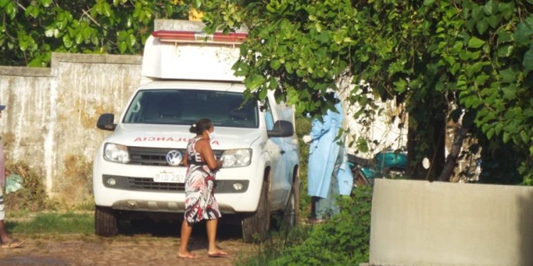 Ida da ambulância do Hospital de Piripiri à Esperantina buscar o corpo de Joaquim Pires